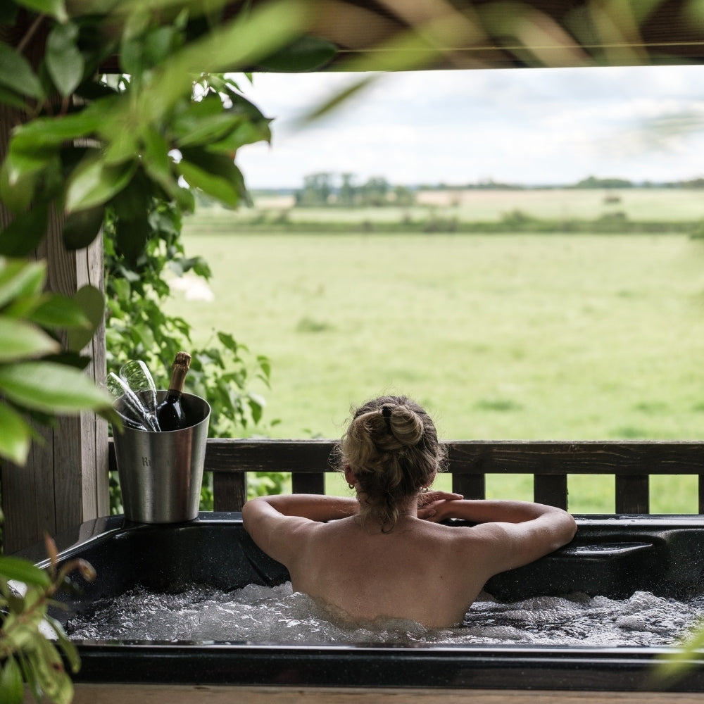 Coffret Cadeau • Séjour Bio & Terroir [1 NUIT • SEMAINE] • Hébergement Premium au Choix avec Spa Privatif